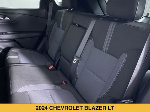Certified 2024 Chevrolet Blazer LT w/ Convenience Package FWD image 23