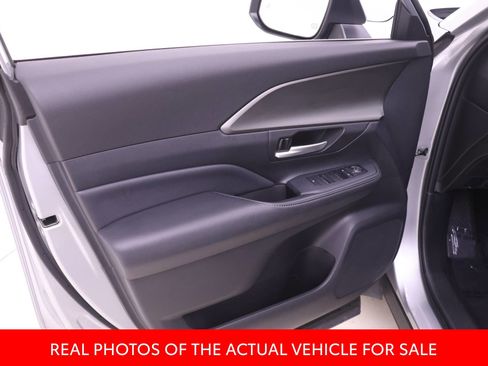 Used 2025 Toyota Grand Highlander FWD image 9
