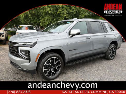 New 2026 Chevrolet Suburban RST w/ Comfort Package AWD/4WD image 1