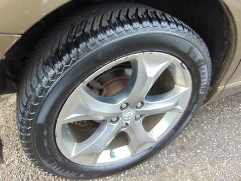 Used 2010 Toyota Venza XLE image 26