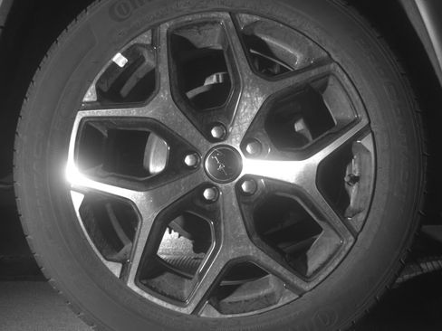 Used 2025 Jeep Compass Limited image 15