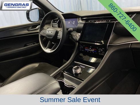 Used 2023 Jeep Grand Cherokee L Laredo AWD/4WD image 48