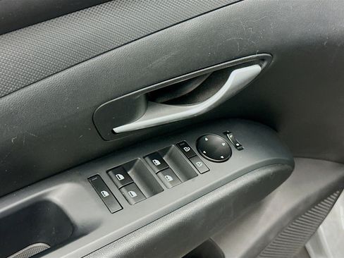 Used 2025 Hyundai Tucson SEL image 15