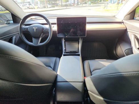 Used 2018 Tesla Model 3 Long Range RWD image 18