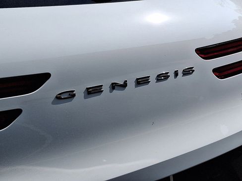 New 2026 Genesis GV70 2.5T Sport Prestige AWD/4WD image 19