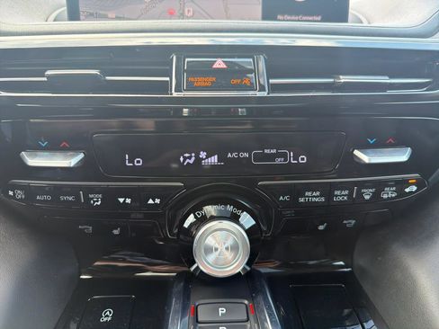 Used 2023 Acura MDX SH-AWD w/ Technology Package image 26