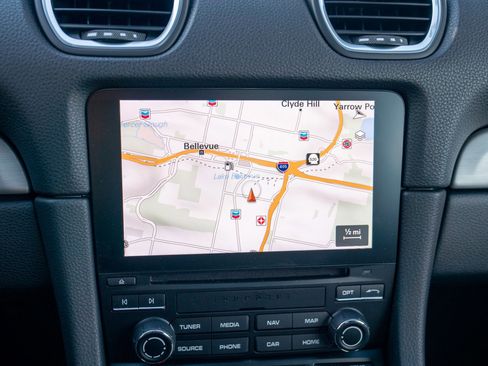 Used 2021 Porsche 718 Cayman GT4 image 19