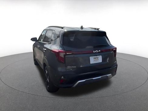 Used 2025 Kia Seltos S image 11