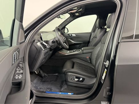 New 2026 BMW X7 xDrive40i w/ M Sport Package image 9