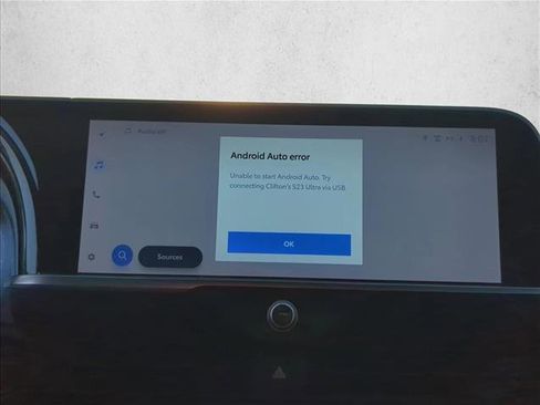 Used 2023 Toyota Crown XLE image 19