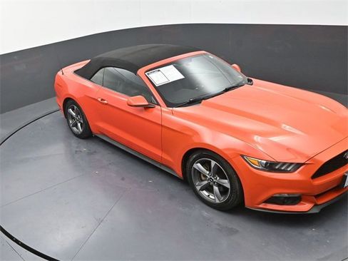 Used 2015 Ford Mustang Convertible w/ Equipment Group 051A image 9