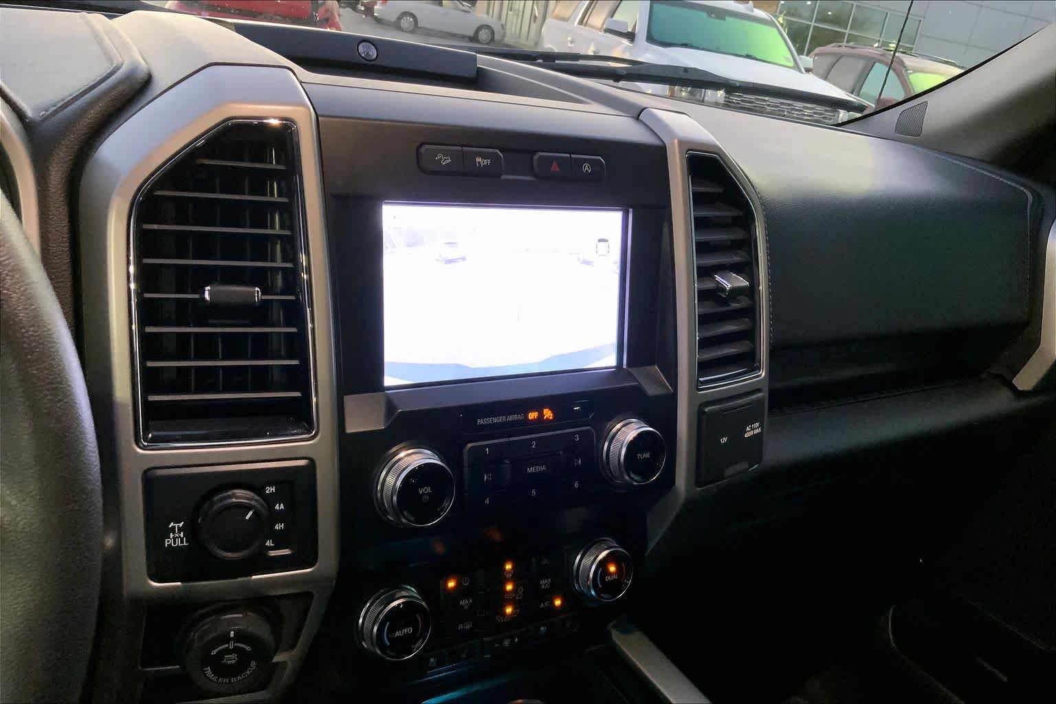 Used 2019 Ford F150 Lariat w/ Equipment Group 502A Luxury AWD/4WD image 26