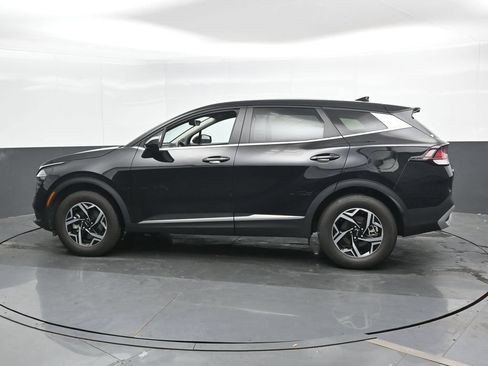 Used 2025 Kia Sportage LX AWD/4WD image 10