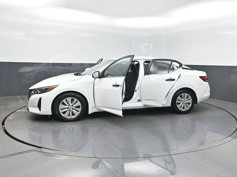 Used 2024 Nissan Sentra S FWD image 36