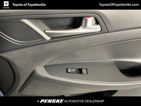 Used 2019 Hyundai Tucson SEL w/ Cargo Package FWD image 10