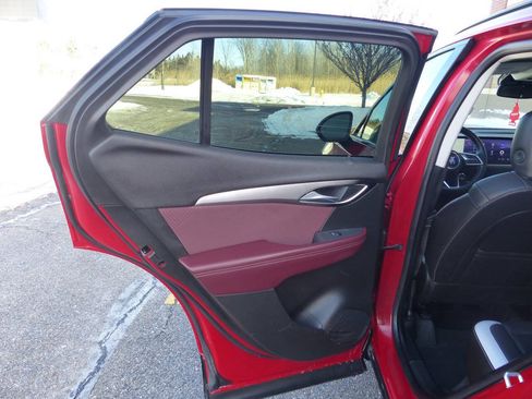 Used 2025 Buick Envision Sport Touring AWD/4WD image 35