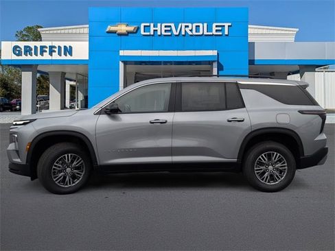 New 2026 Chevrolet Traverse LT w/ Driver Confidence Package image 10