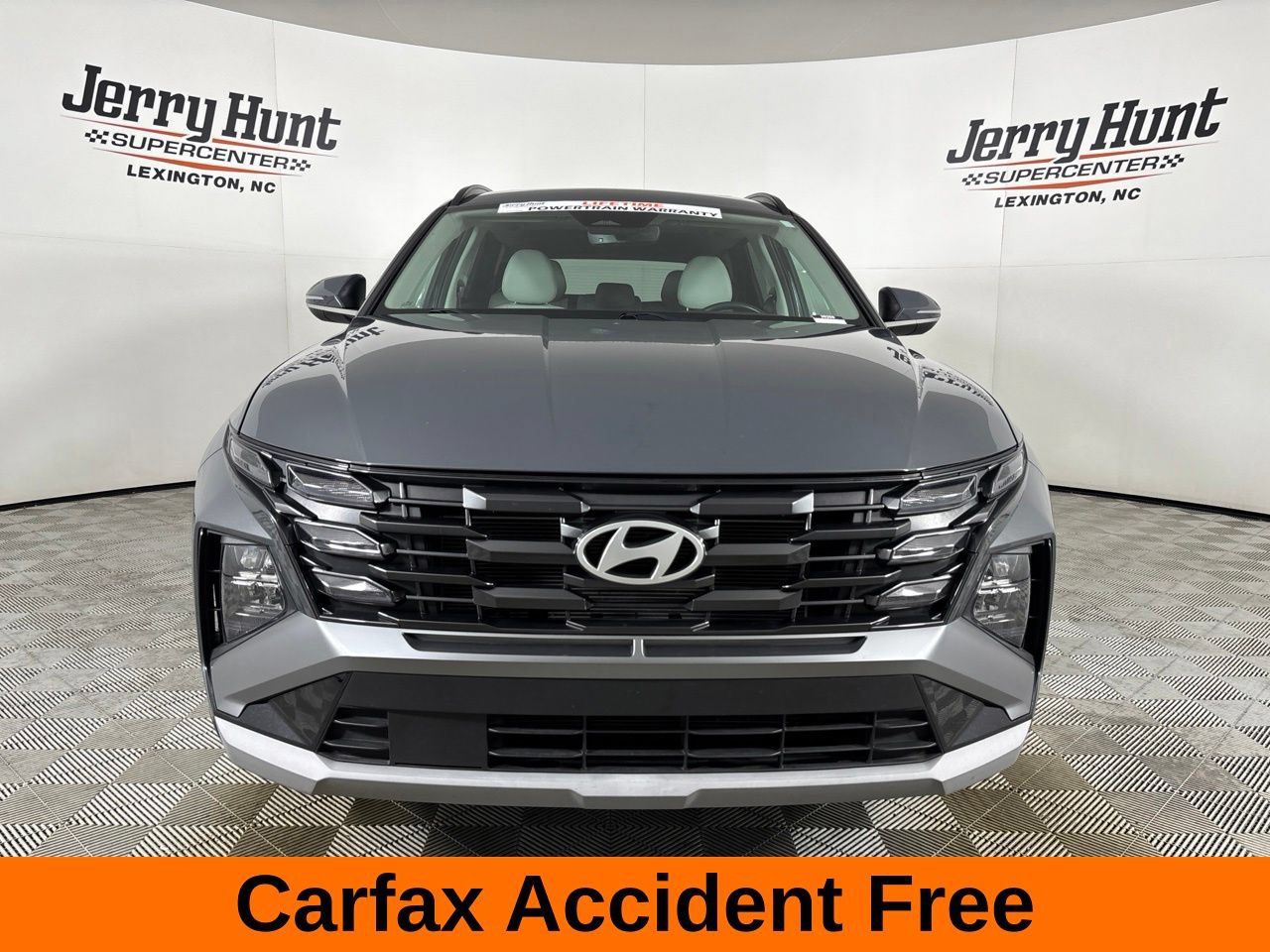 Used 2025 Hyundai Tucson SEL FWD image 3