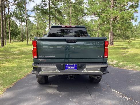New 2026 Chevrolet Silverado 2500 LTZ w/ LTZ Plus Package AWD/4WD image 4