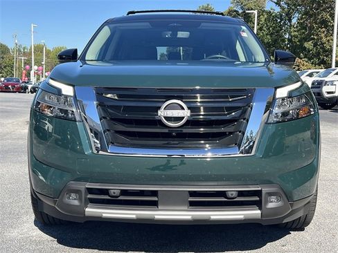 Certified 2023 Nissan Pathfinder SL w/ SL Premium Package image 3