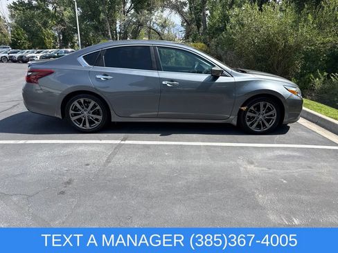 Used 2018 Nissan Altima 2.5 SR w/ SR Special Edition FWD image 2