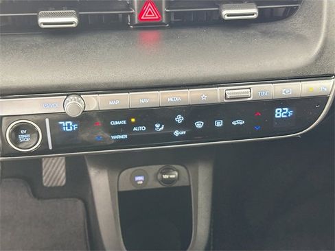 Used 2022 Hyundai Ioniq 5 SE image 14