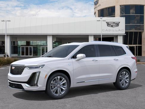 New 2025 Cadillac XT6 Premium Luxury w/ Technology Package FWD image 2