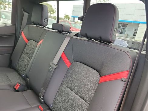 New 2026 Chevrolet Colorado Z71 w/ Technology Package image 8