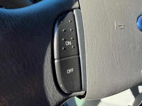 Used 2014 Ford E-250 and Econoline 250 w/ Interior Upgrade Package image 28