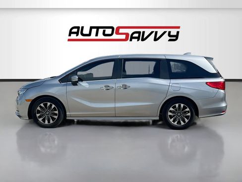 Used 2023 Honda Odyssey Touring image 4