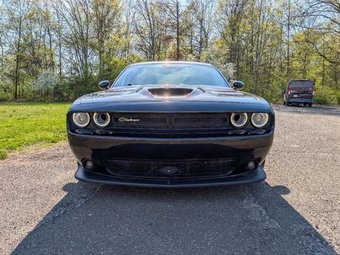Used 2023 Dodge Challenger R/T Scat Pack RWD image 2