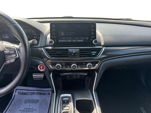 Used 2022 Honda Accord Sport image 13