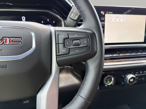 Used 2024 GMC Sierra 1500 Elevation AWD/4WD image 28