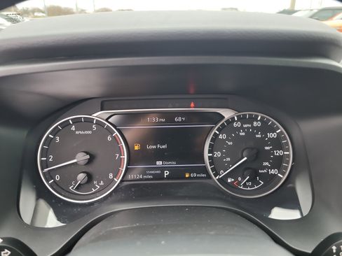 Used 2025 Nissan Rogue S image 29