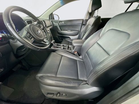 Used 2017 Kia Sportage EX w/ EX Premium Package image 18