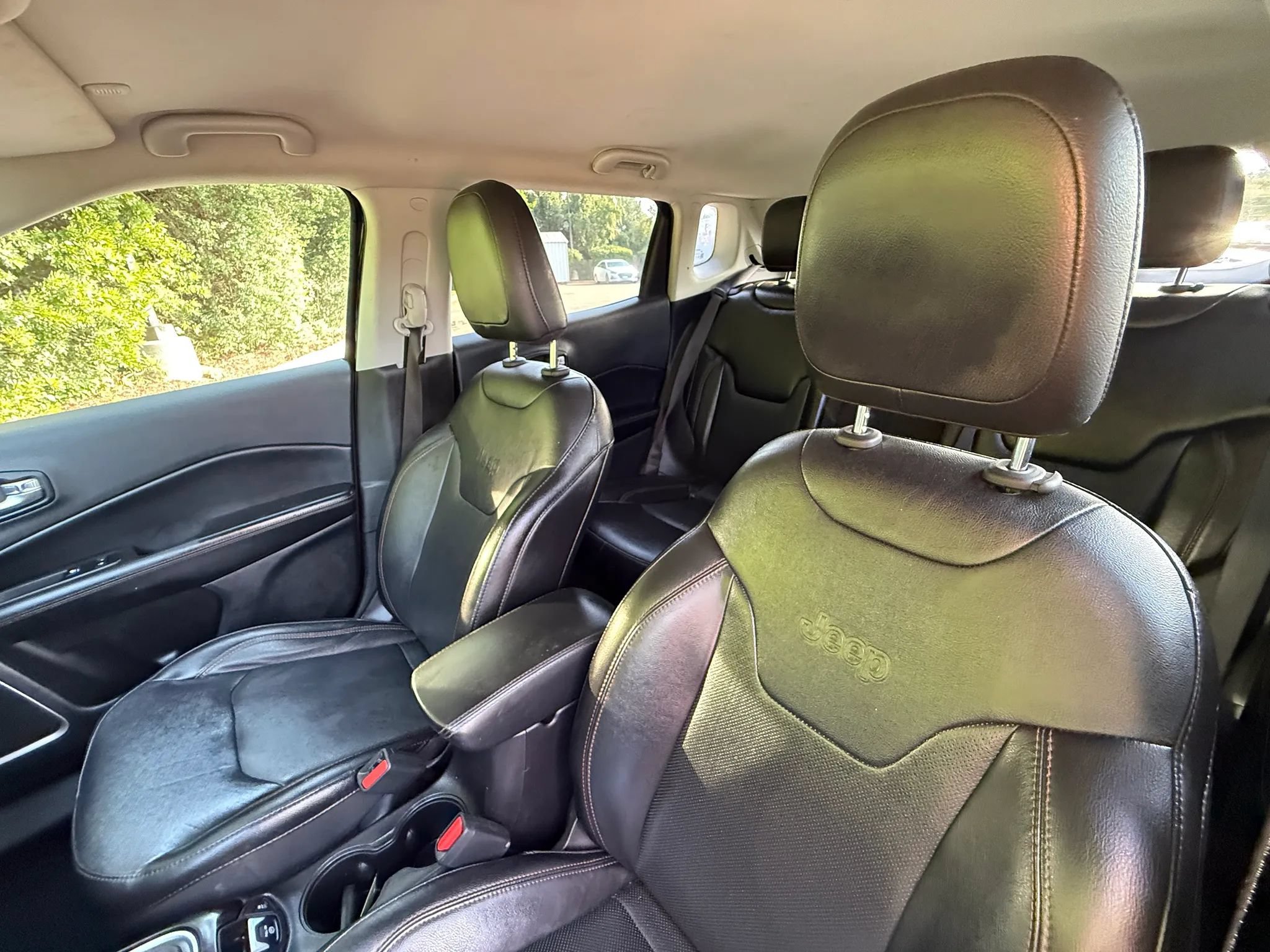 Used 2020 Jeep Compass Limited AWD/4WD image 30