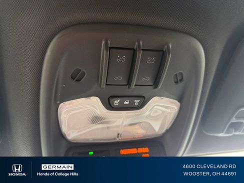 Used 2023 Chevrolet Colorado LT w/ LT Convenience Package II AWD/4WD image 27