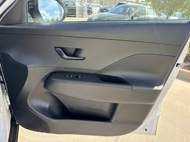 New 2027 Hyundai Kona SEL Sport FWD image 17