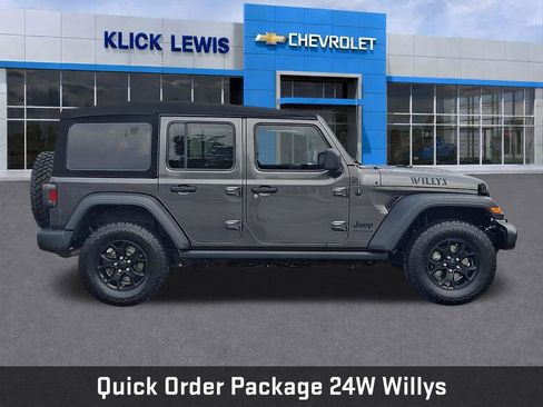 Used 2020 Jeep Wrangler Unlimited Sport AWD/4WD image 9