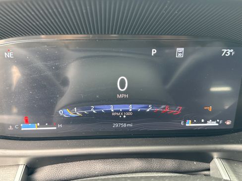 Used 2025 Jeep Wagoneer L Series III w/ Premium Group I image 38