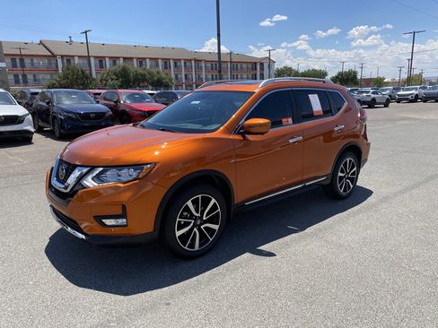 Used 2019 Nissan Rogue SL w/ Premium Package AWD/4WD image 49
