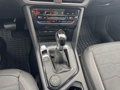 New 2026 Volkswagen Taos SE AWD/4WD image 20