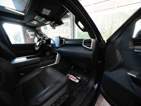 Used 2024 Toyota Tundra Platinum image 25