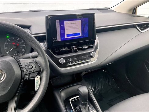 Used 2024 Toyota Corolla LE FWD image 7