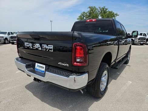 New 2026 RAM 2500 Tradesman AWD/4WD image 7