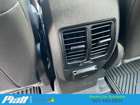 Used 2014 Ford C-MAX SEL image 42