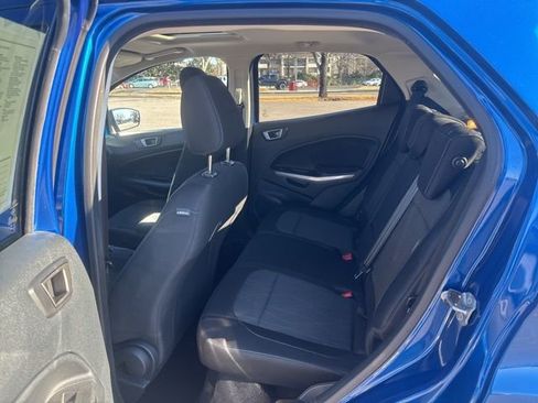 Used 2021 Ford EcoSport SE w/ SE Convenience Package image 16