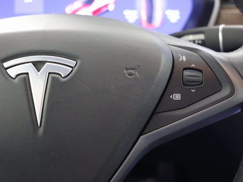 Used 2020 Tesla Model S Long Range Plus image 27