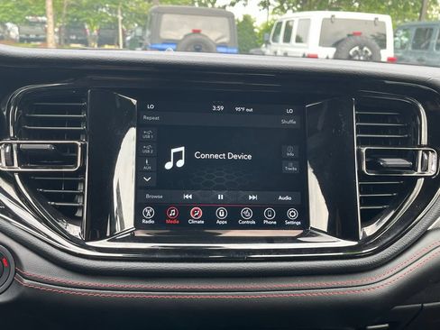 Certified 2023 Dodge Durango GT RWD image 22