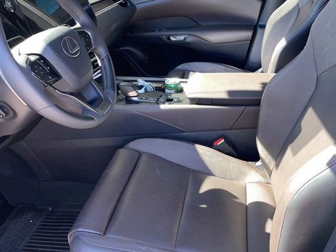 Used 2025 Lexus RX 350 AWD w/ Convenience Package image 3